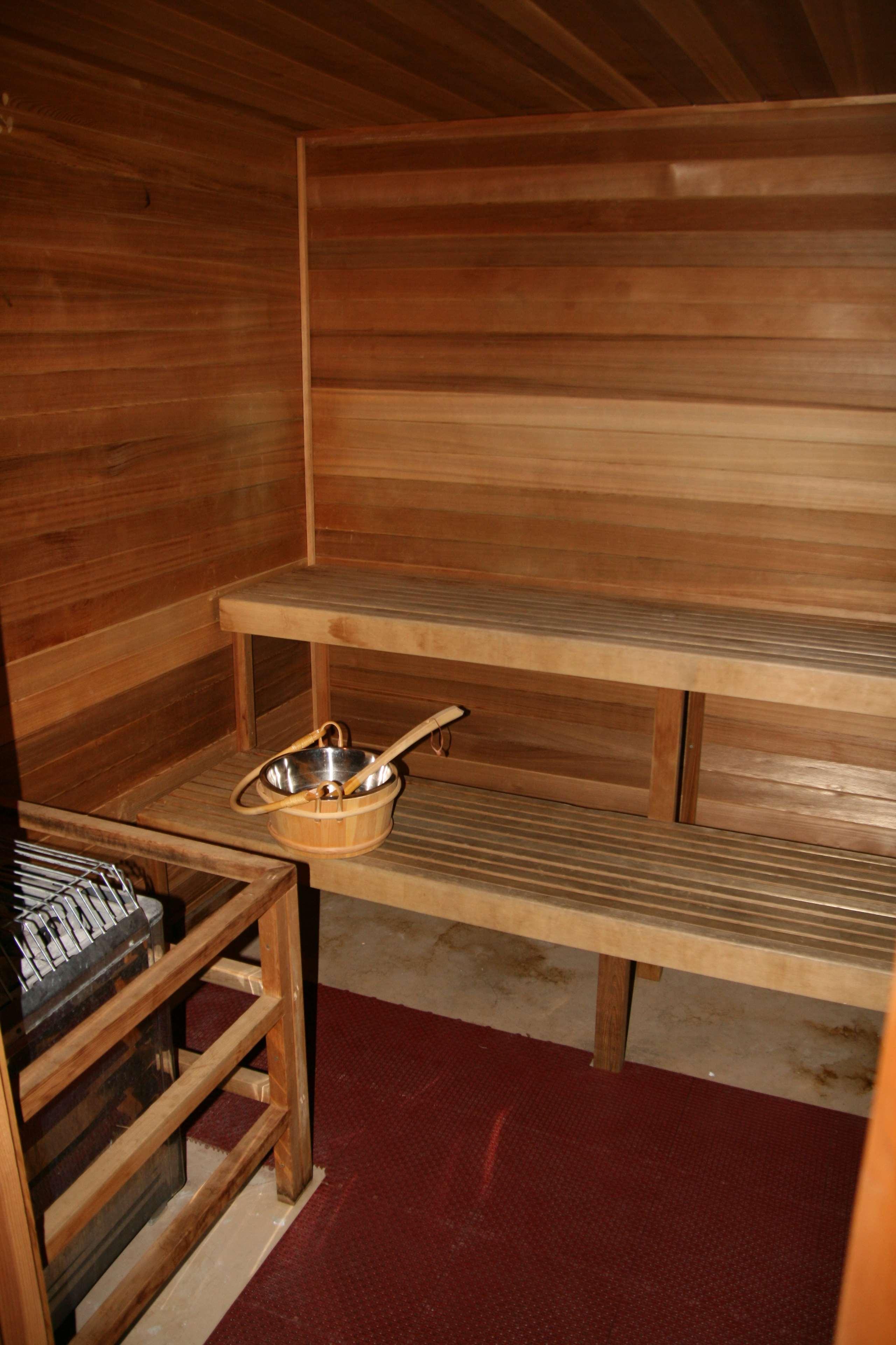 Hampton Hotel 3*