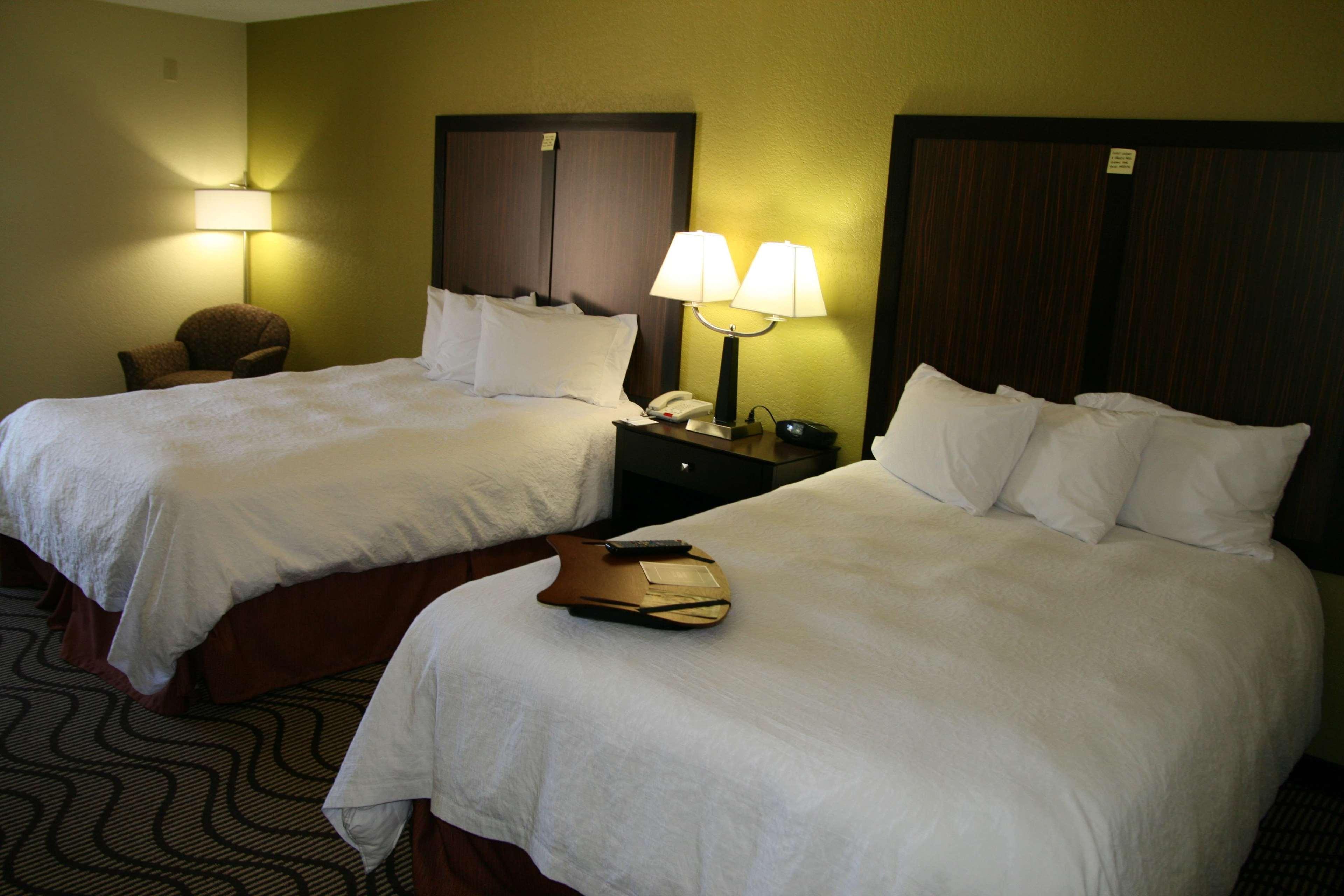 Hampton 3*