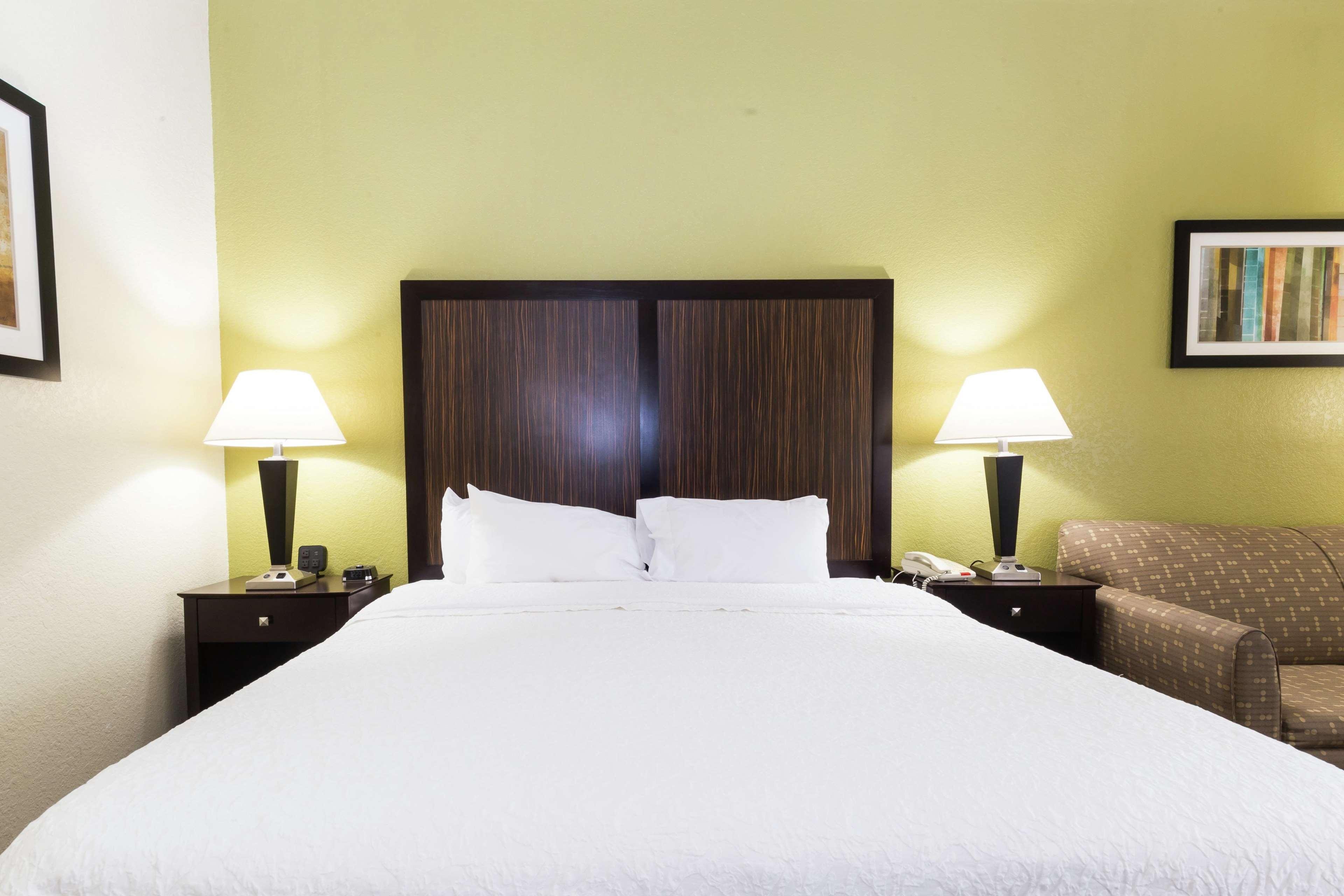 Hotel Hampton 3*
