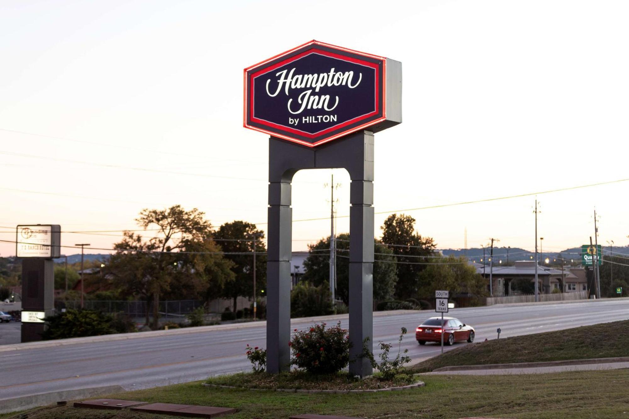 Hampton 3* Kerrville